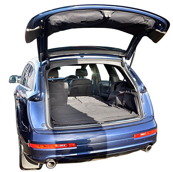 Audi Q7 Cargo Liner seat split