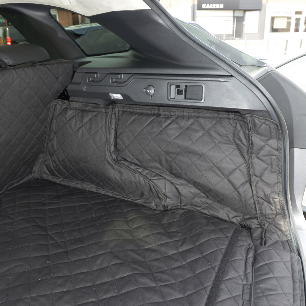 Custom Fit Quilted Cargo Liner for the Jaguar F Pace Generation 1 (X761) - 2016 onwards (412)