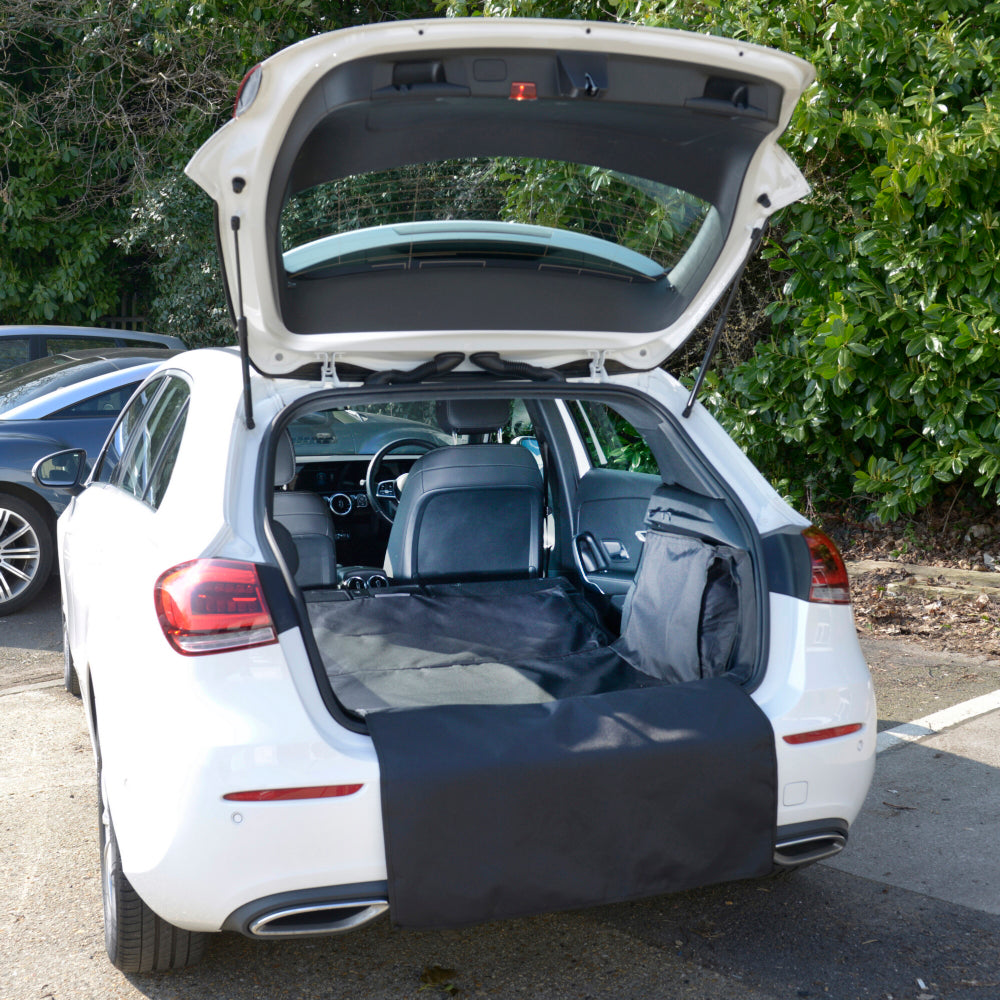 Doublure de chargement sur mesure pour la Mercedes Classe A Génération 4 - à partir de 2018 (611)