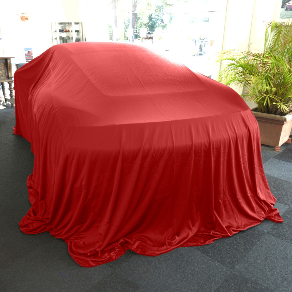 Showroom Reveal Funda para coche para modelos Datsun - Funda de tamaño MEDIANO - Rojo (448R)