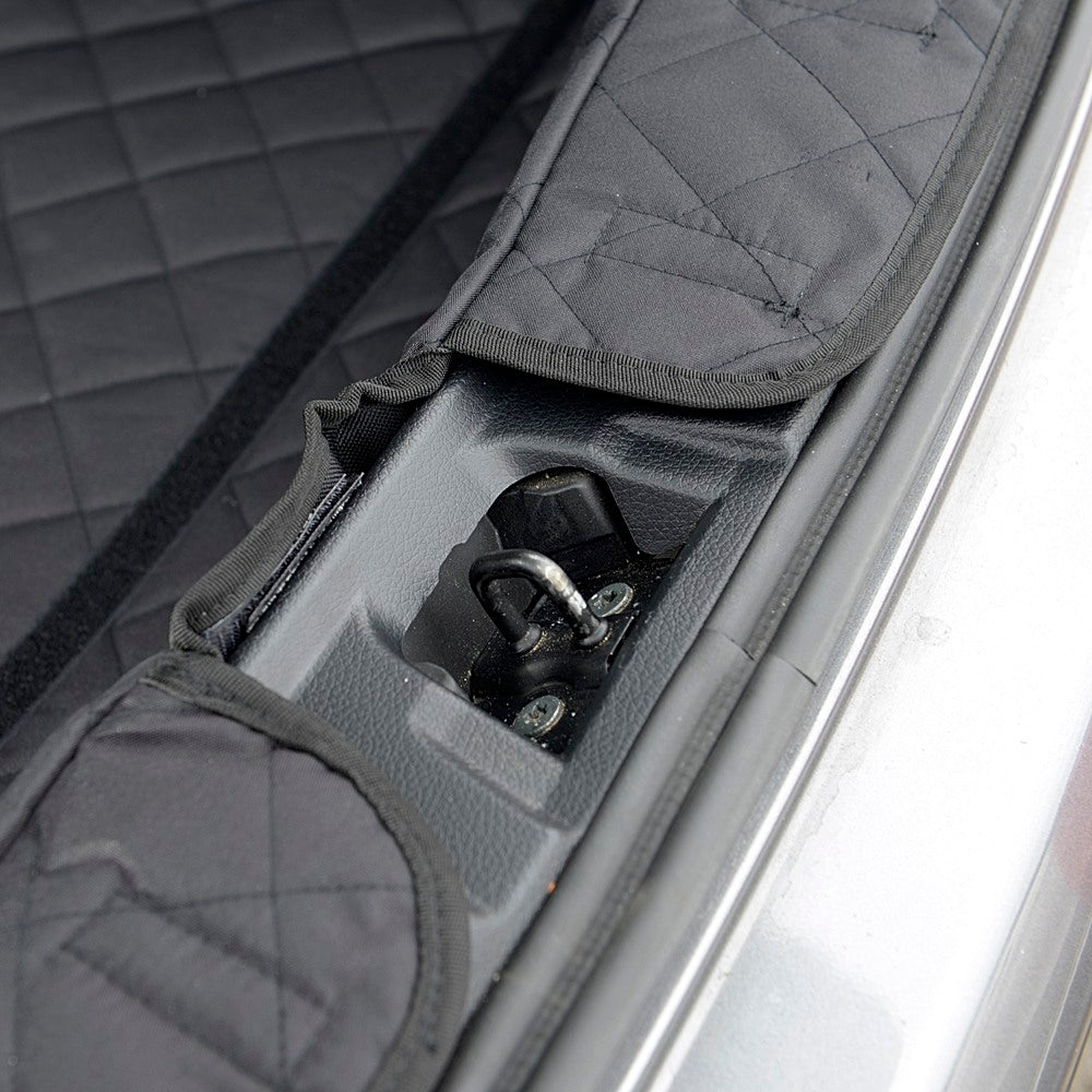 Forro de carga acolchado personalizado para Nissan Rogue Sport / Qashqai versión de piso bajo de 5 plazas - A medida e impermeable - J11 2013 en adelante (320)