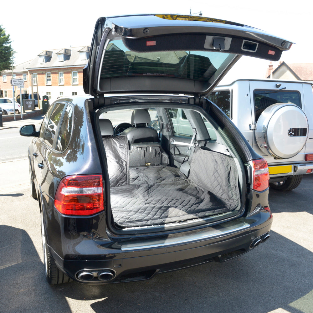 Custom Fit Quilted Cargo Liner for the Porsche Cayenne Generation 2 - 2010 to 2018 (631)