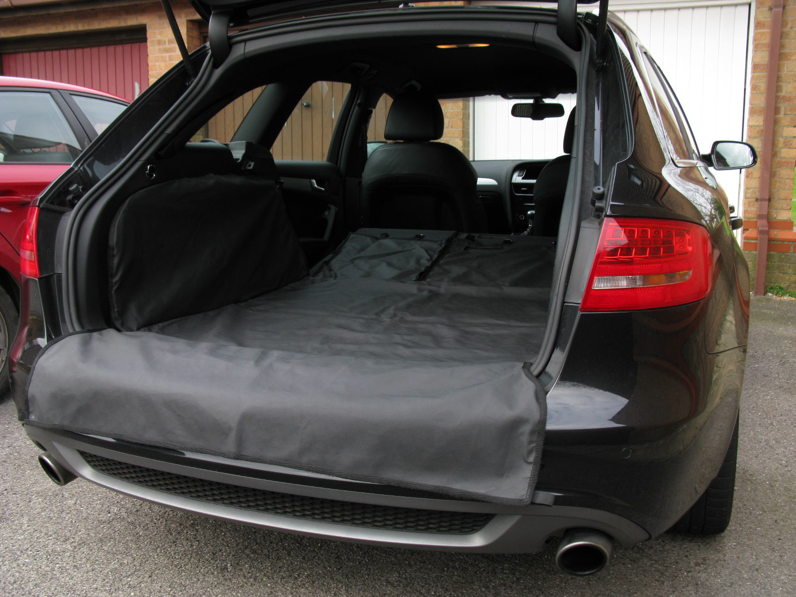 Custom Fit Cargo Liner for the Audi A6 Allroad - Tailored - Gen.3 (C6) 2004 to 2011 (057)