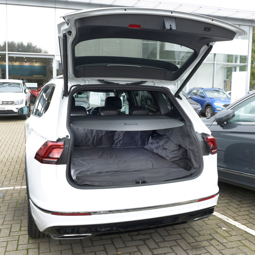 Tapis de coffre sur mesure pour VW Tiguan Allspace (3ème rangée pliée) - à partir de 2017 (558)